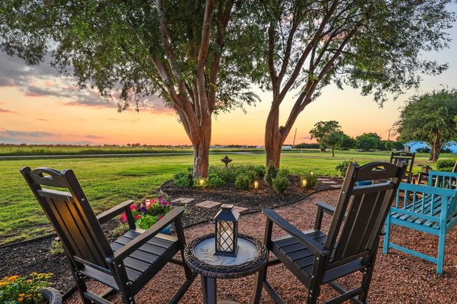 981 County Road 4918, Trenton, TX 75490