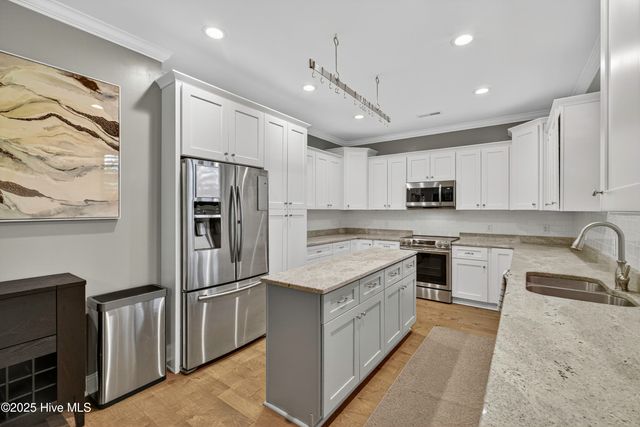 615 Southerland Farm Drive, Wilmington, NC 28411
