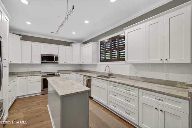 615 Southerland Farm Drive, Wilmington, NC 28411