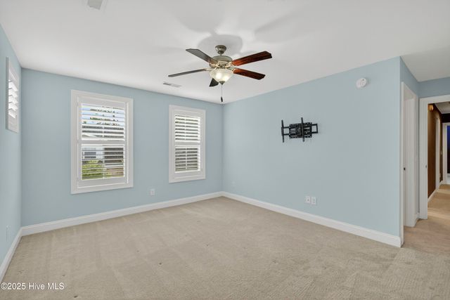 615 Southerland Farm Drive, Wilmington, NC 28411