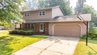 1621 12th Avenue SE, Saint Cloud, MN 56304