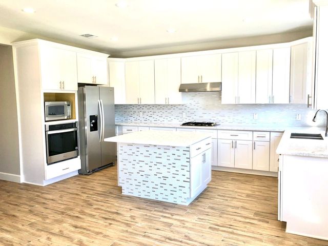 5711 Silver Bay Court, Sugar Land, TX 77479