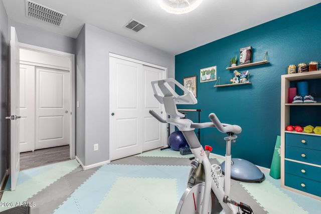 12312 W PALMAIRE Avenue, Glendale, AZ 85307