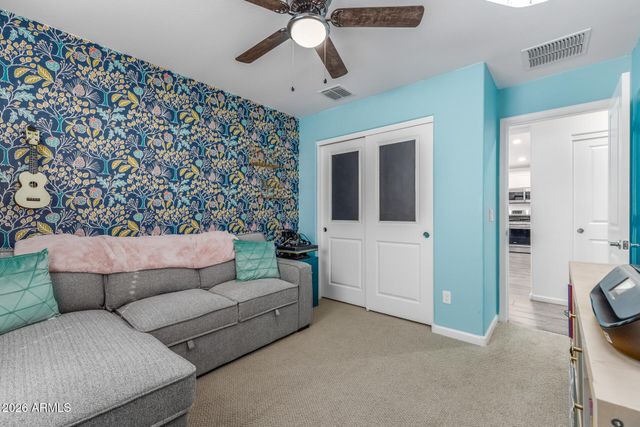 12312 W PALMAIRE Avenue, Glendale, AZ 85307