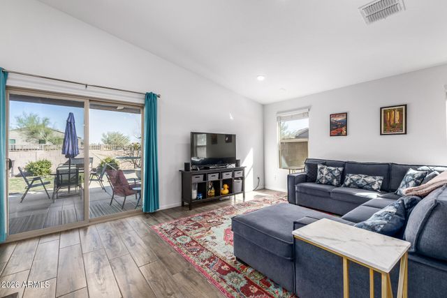 12312 W PALMAIRE Avenue, Glendale, AZ 85307