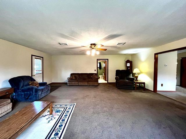 10605 State Route 28, Frankfort, OH 45628