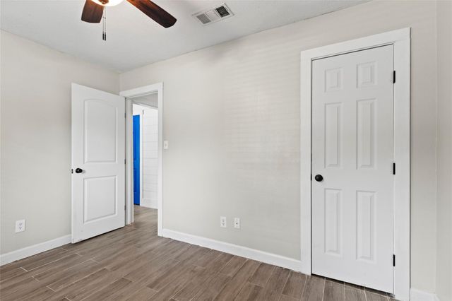 510 Brandywyne Drive, Friendswood, TX 77546