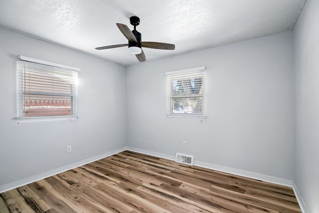 166 N Randolph Avenue, Bradley, IL 60915