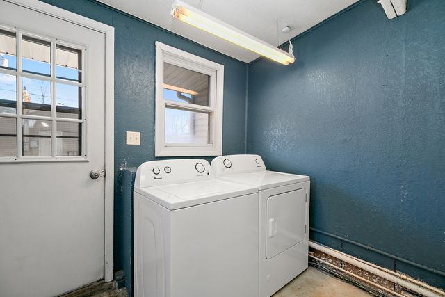 166 N Randolph Avenue, Bradley, IL 60915