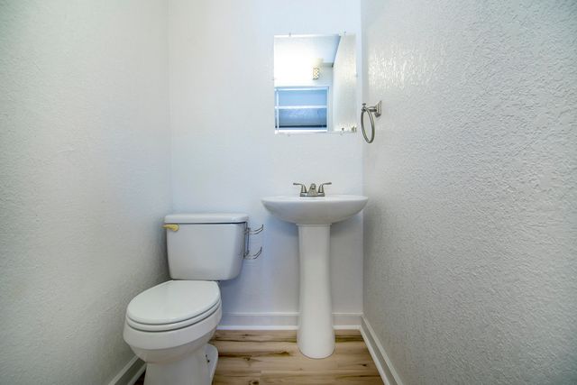 166 N Randolph Avenue, Bradley, IL 60915