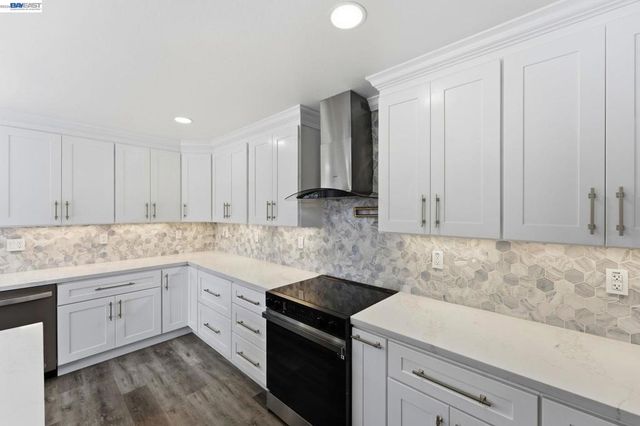 6311 Belmont Pl, Stockton, CA 95207