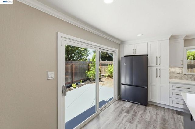 6311 Belmont Pl, Stockton, CA 95207