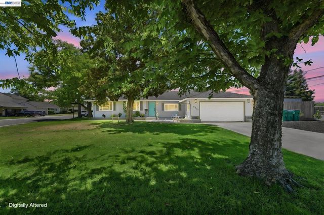 6311 Belmont Pl, Stockton, CA 95207