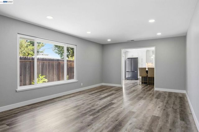 6311 Belmont Pl, Stockton, CA 95207