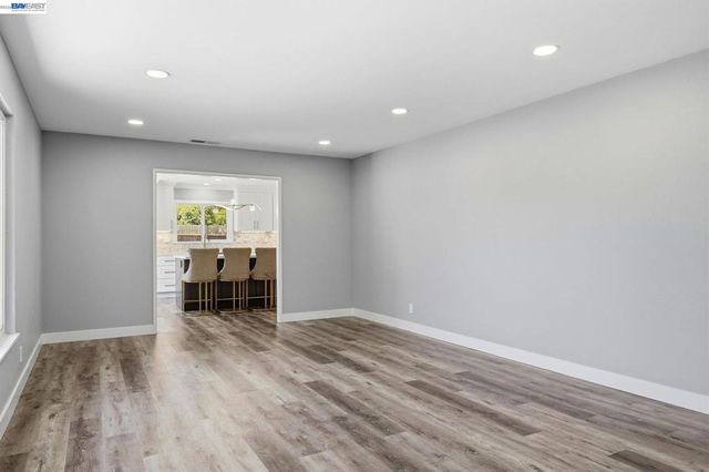 6311 Belmont Pl, Stockton, CA 95207