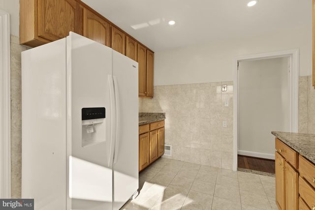 2736 STEPHENSON LN NW, Washington, DC 20015