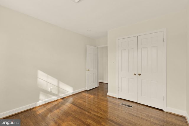 2736 STEPHENSON LN NW, Washington, DC 20015