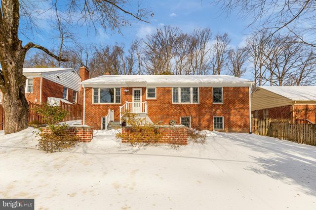 2736 STEPHENSON LN NW, Washington, DC 20015