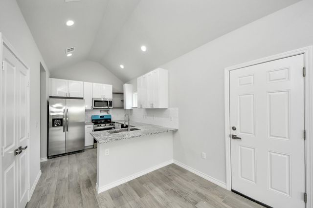 318 Road 5704, Cleveland, TX 77327