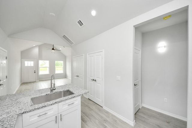 318 Road 5704, Cleveland, TX 77327