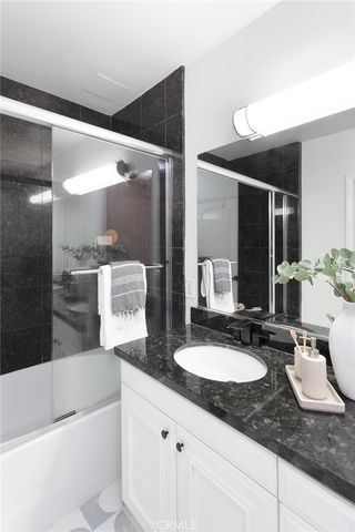 3750 Santa Rosalia Drive 207, Los Angeles, CA 90008