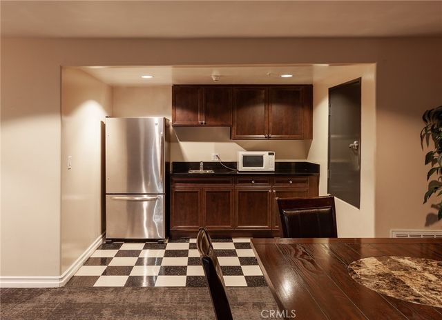 3750 Santa Rosalia Drive 207, Los Angeles, CA 90008