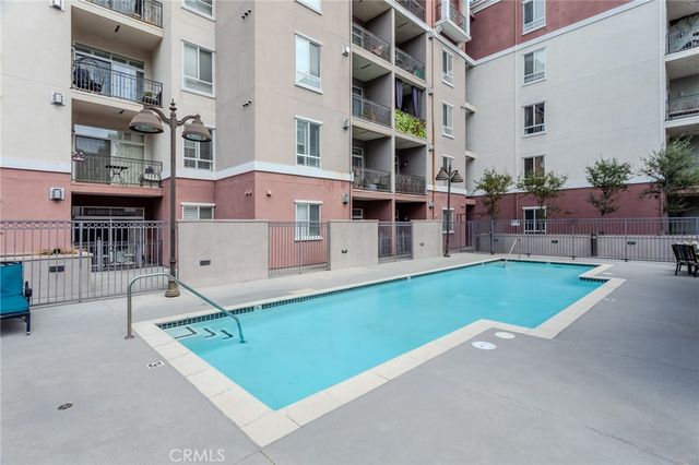 3750 Santa Rosalia Drive 207, Los Angeles, CA 90008