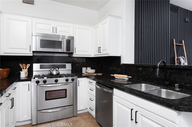 3750 Santa Rosalia Drive 207, Los Angeles, CA 90008