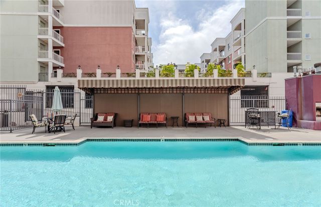 3750 Santa Rosalia Drive 207, Los Angeles, CA 90008