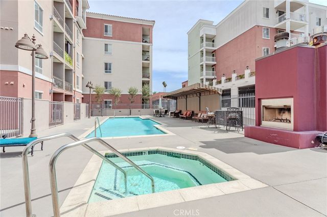 3750 Santa Rosalia Drive 207, Los Angeles, CA 90008