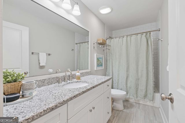 2304 Pembrook Place NE, Atlanta, GA 30324