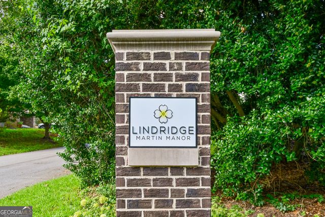 2304 Pembrook Place NE, Atlanta, GA 30324