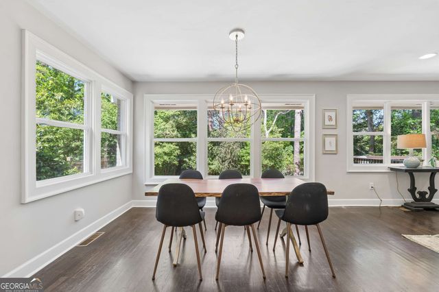 2304 Pembrook Place NE, Atlanta, GA 30324