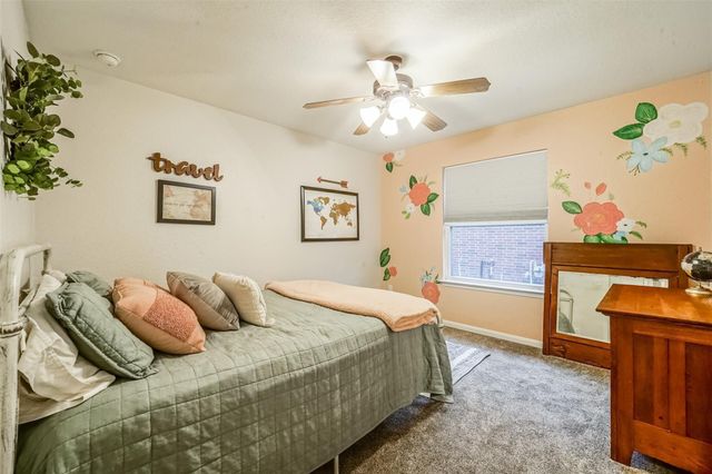 2957 Water Willow Lane, Pearland, TX 77581