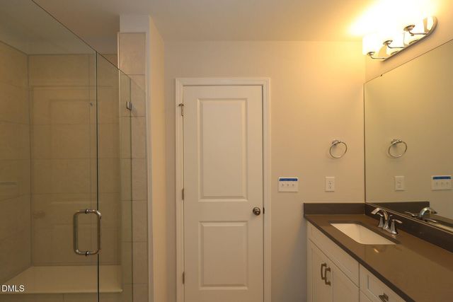 5007 Jowett'S Walk Drive 38, Cary, NC 27519