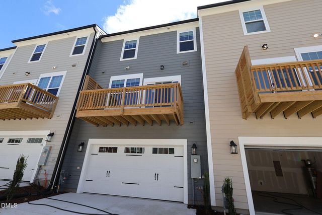 5007 Jowett'S Walk Drive 38, Cary, NC 27519