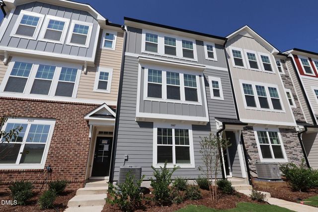 5007 Jowett'S Walk Drive 38, Cary, NC 27519
