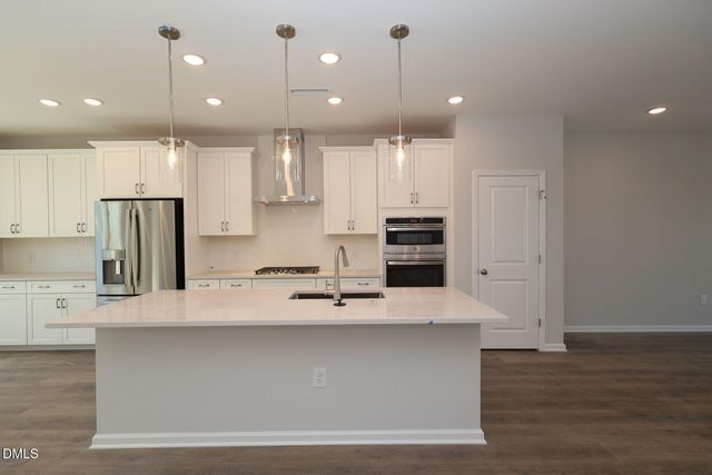 5007 Jowett'S Walk Drive 38, Cary, NC 27519