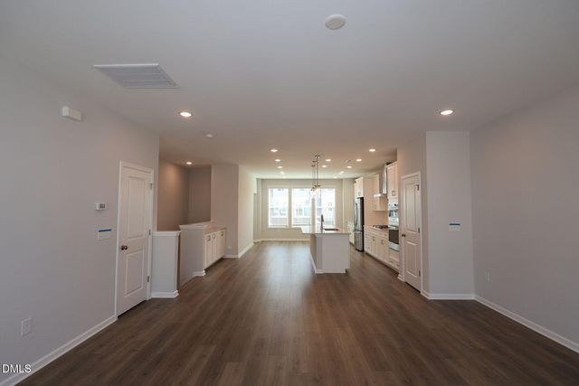 5007 Jowett'S Walk Drive 38, Cary, NC 27519