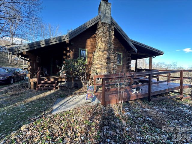 55 Comet Lane, Waynesville, NC 28785
