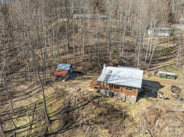 55 Comet Lane, Waynesville, NC 28785