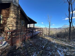 55 Comet Lane, Waynesville, NC 28785