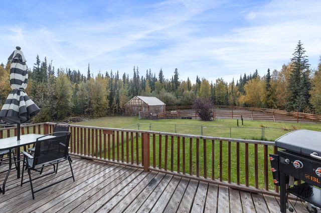 731 KEELING ROAD, North Pole, AK 99705