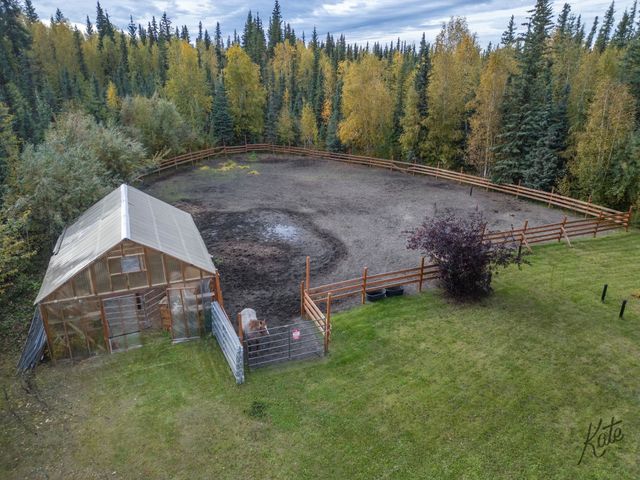 731 KEELING ROAD, North Pole, AK 99705