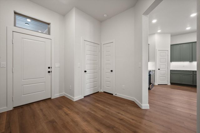 310 E 24th Street, Wolfforth, TX 79382