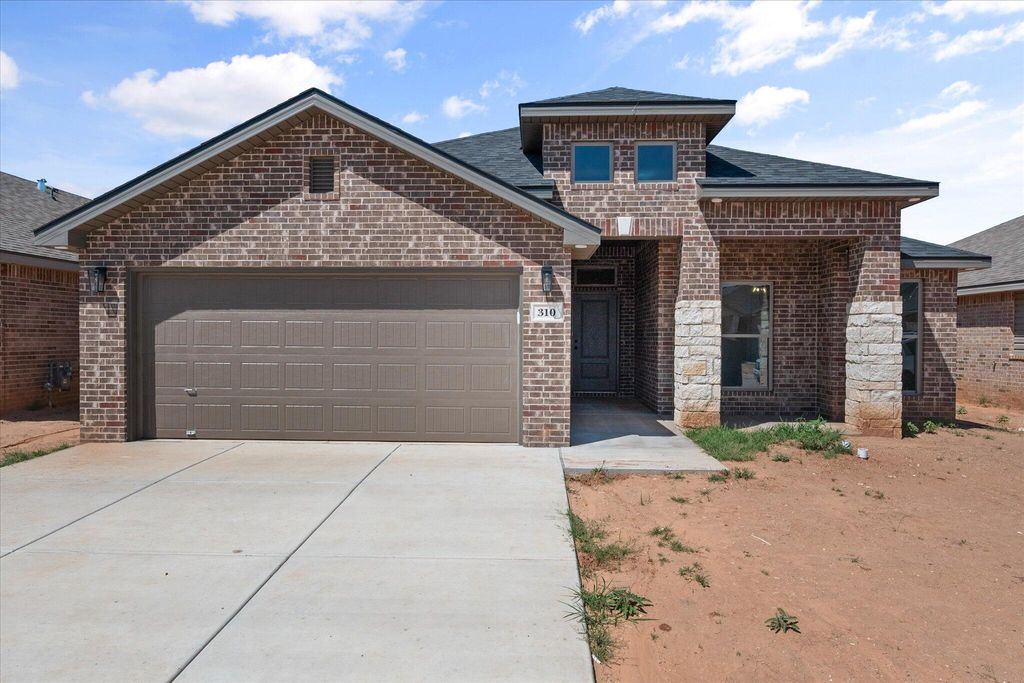 310 E 24th Street, Wolfforth, TX 79382
