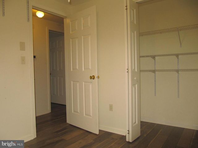 29 CHINKAPIN DR, New Oxford, PA 17350