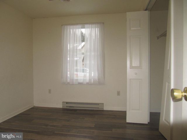 29 CHINKAPIN DR, New Oxford, PA 17350