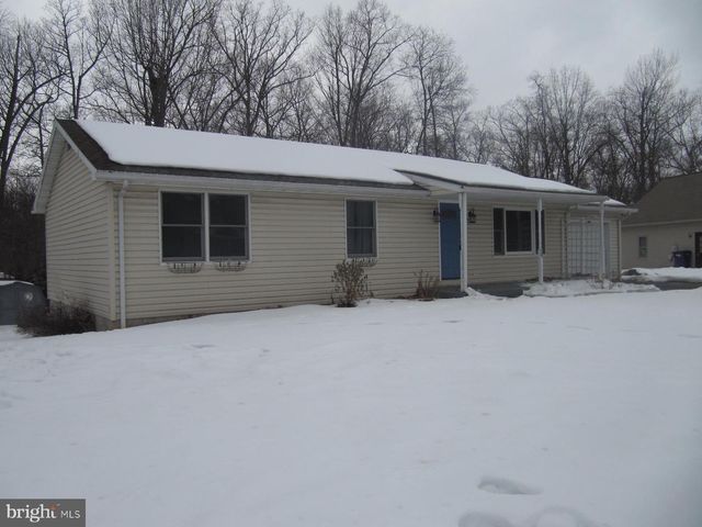 29 CHINKAPIN DR, New Oxford, PA 17350