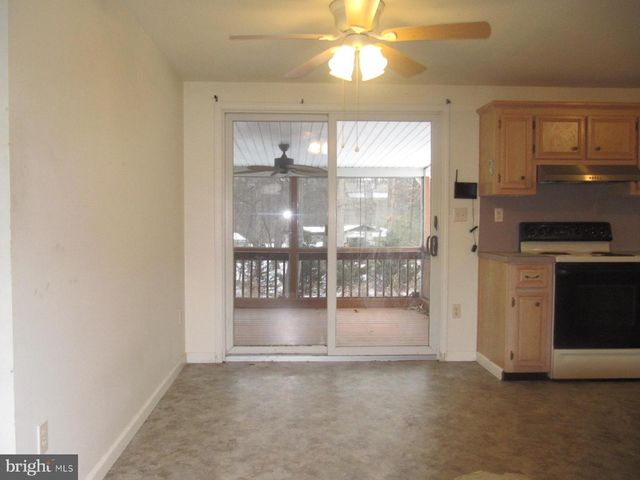 29 CHINKAPIN DR, New Oxford, PA 17350